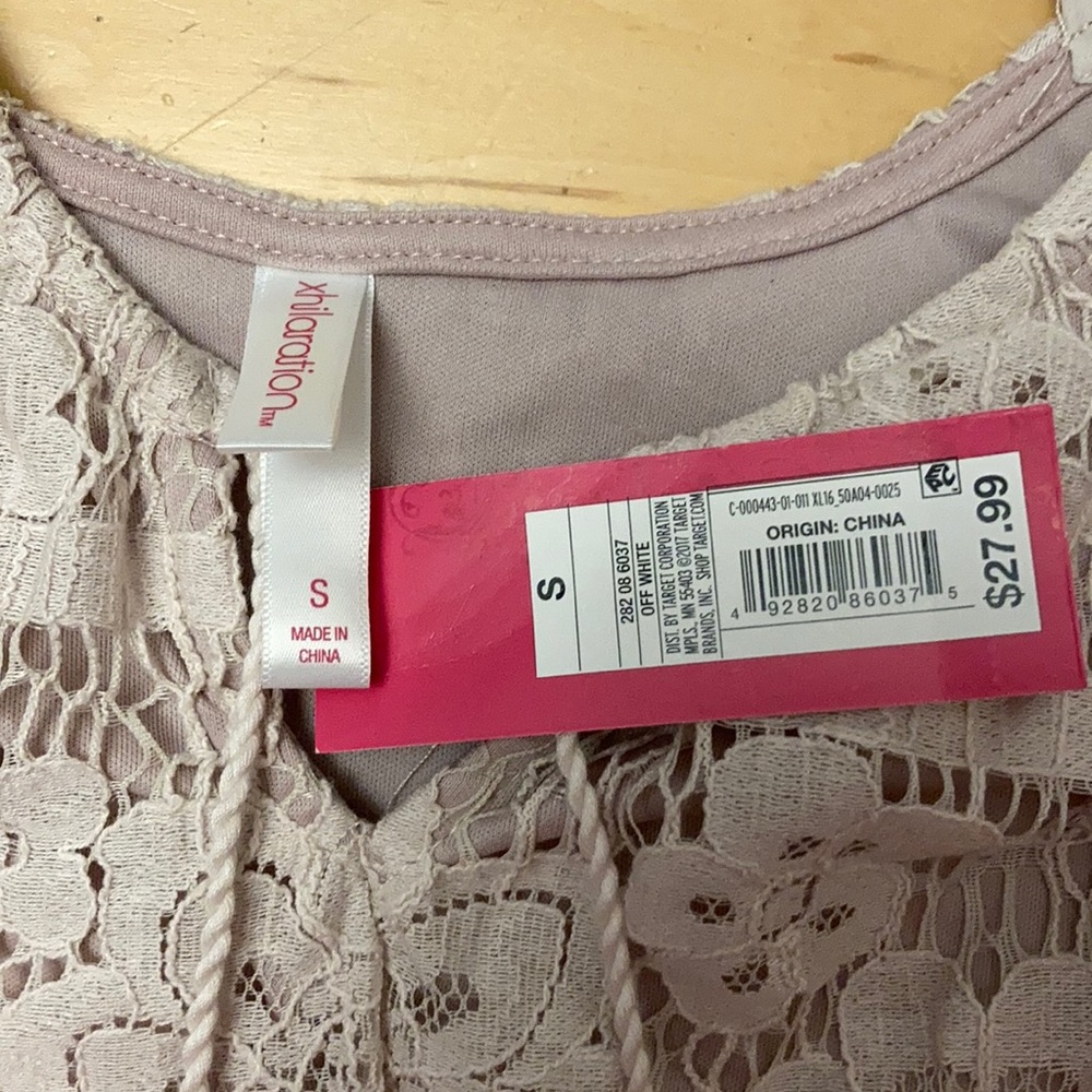 Dress - Picture 2 of 4